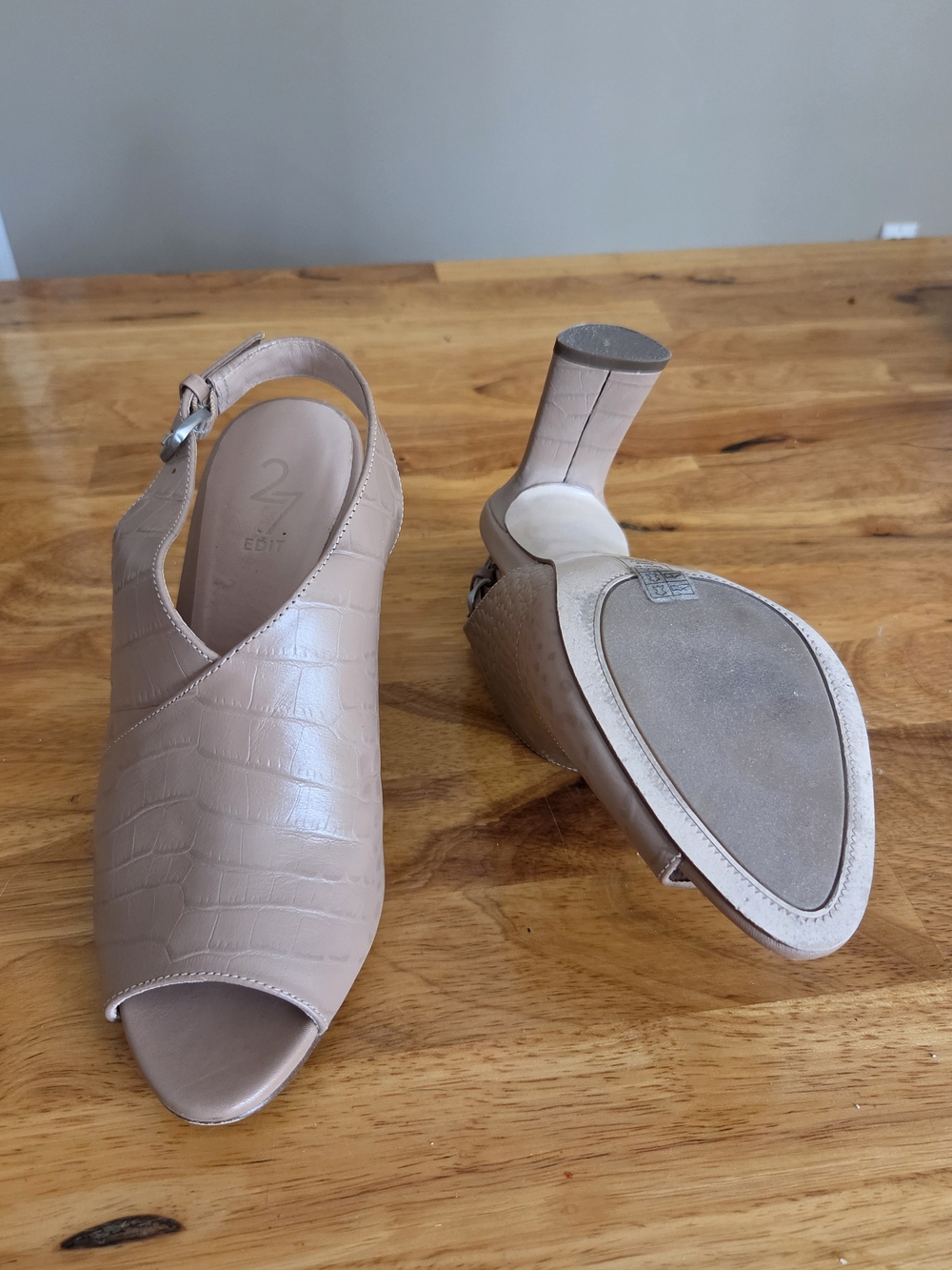 Naturalizer Taupe Croc-Embossed Peep-Toe Slingback Heels